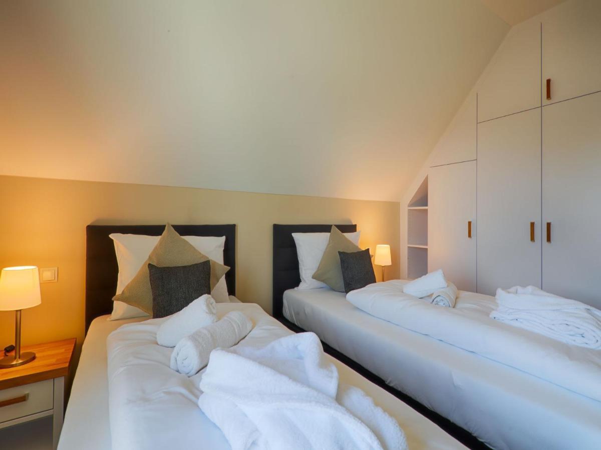 Reetland Am Meer - Luxus Reetdachvilla Mit 3 Schlafzimmern, Sauna Und Kamin F18 ドランスケ エクステリア 写真